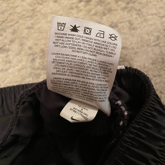 Nike Dri-FIT Running Shorts - Picture 5 of 5